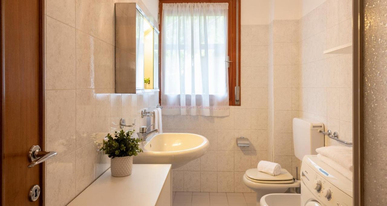 Altido Flat With Stunning View Of Como, In