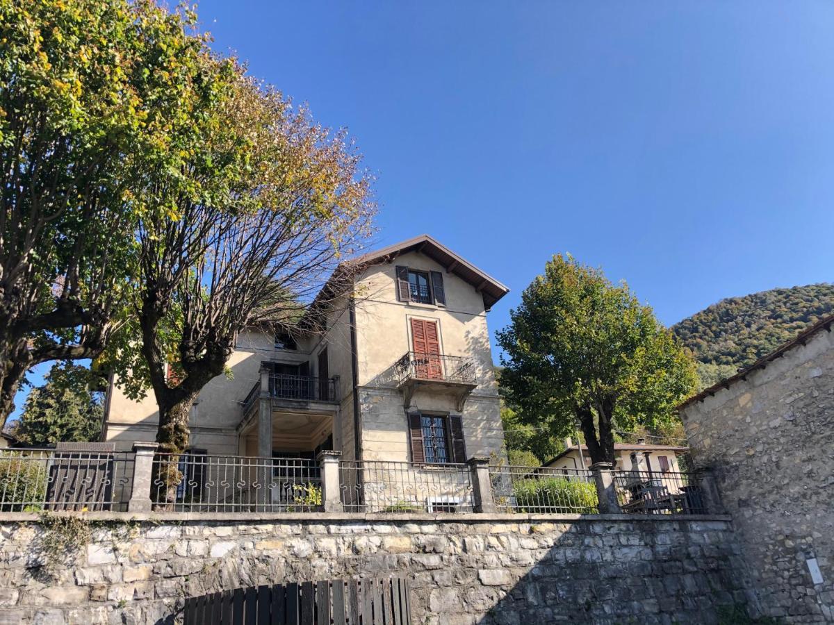 Il Maiale Bianco Bed & Breakfast *
