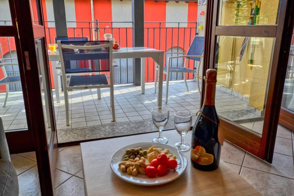 Appartamento Mit Seeblick, Strandnaehe Und Tiefgaragen Stellplatz *