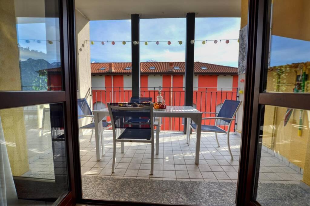 Mit Seeblick, Strandnaehe Und Tiefgaragen Stellplatz Acquaseria