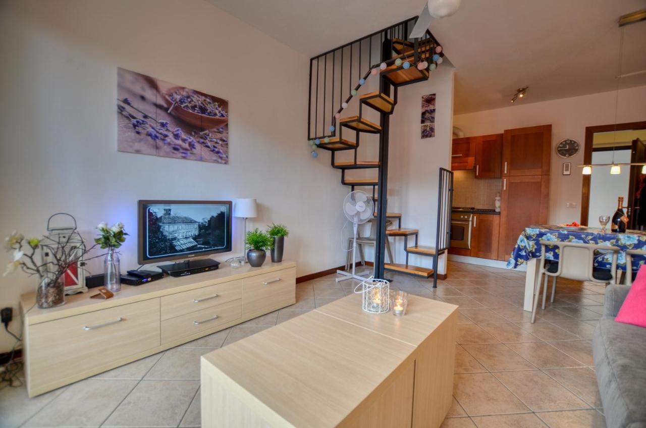 Appartamento Mit Seeblick, Strandnaehe Und Tiefgaragen Stellplatz Acquaseria
