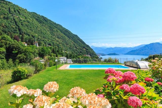 Borgo Castello Aparthotel Argegno