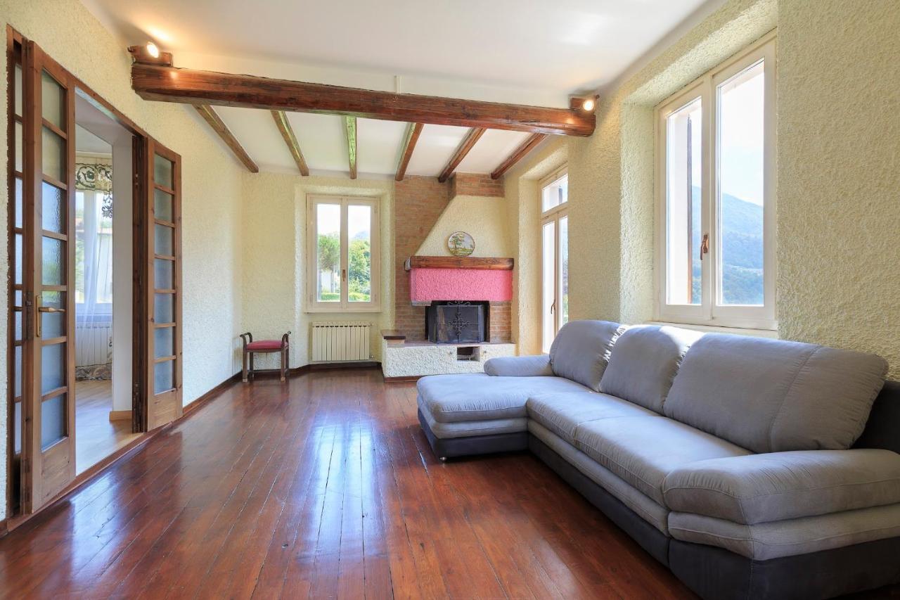 Oleandra Vip With Garden&swimming Pool Lodge Dizzasco