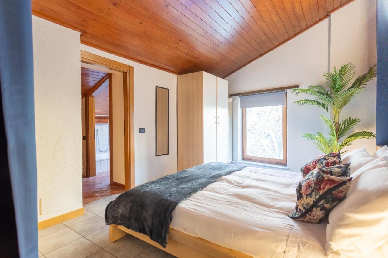 Blue Attic - Historical Center By Rent Apartment Como