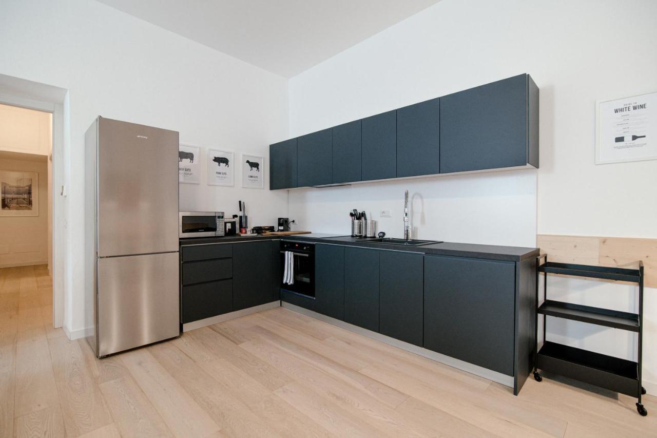 Apartment Borgovico Garden - The House Of Travelers Como