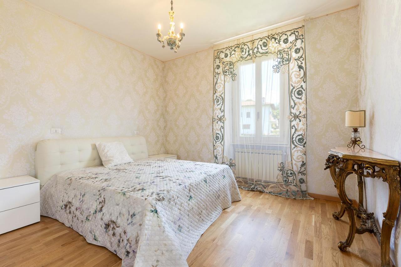 Oleandra Vip With Garden&swimming Pool Lodge