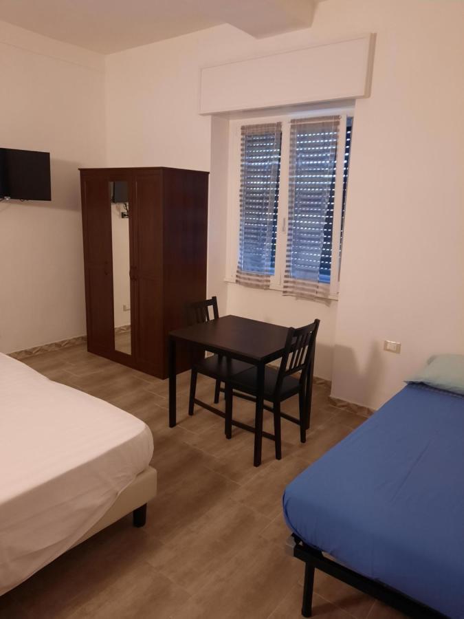 Confine Bed & Breakfast