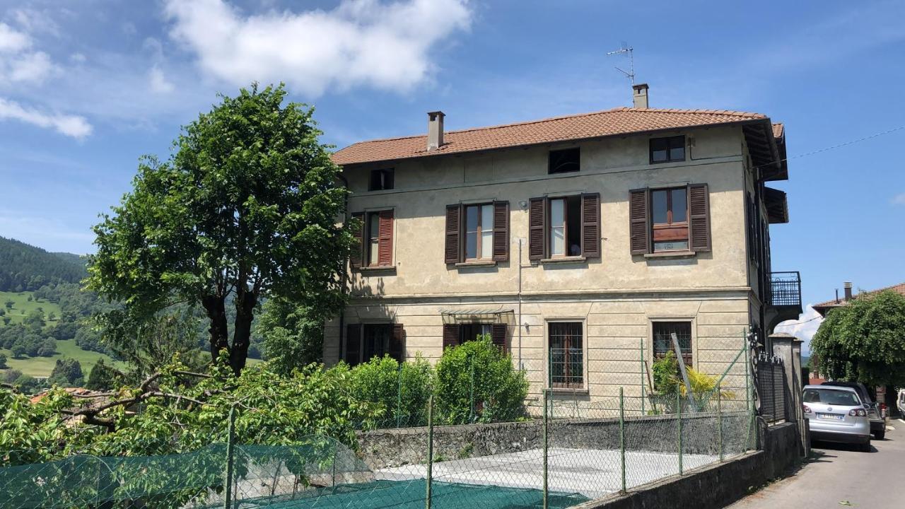 Il Maiale Bianco Bed & Breakfast San Fedele Intelvi