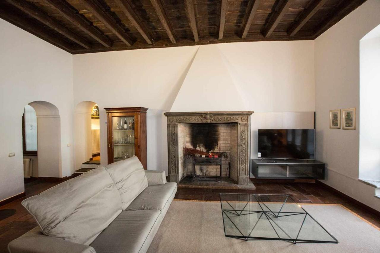 Apartment Historical In The Center Of - Larihome A02