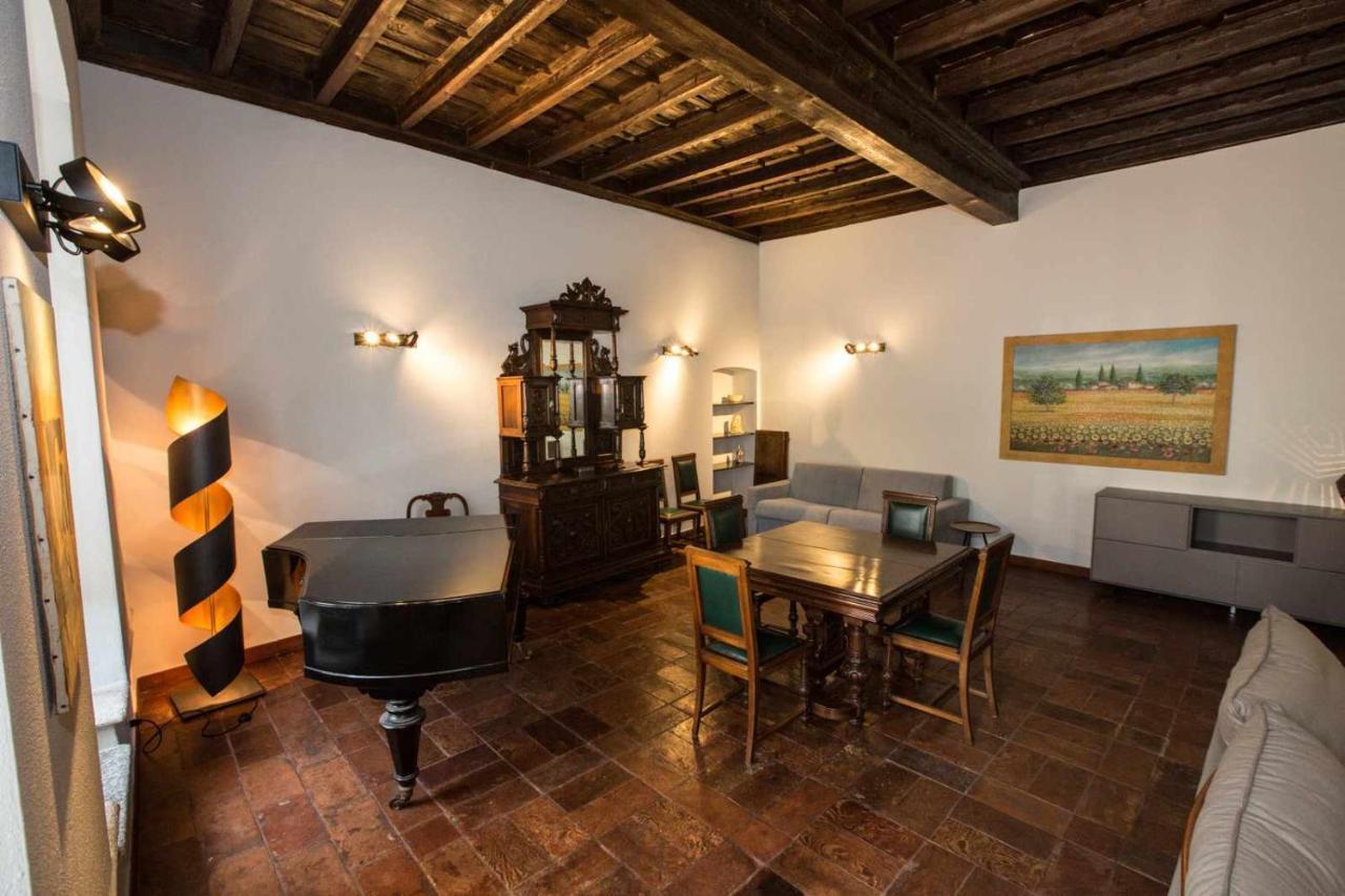 Historical In The Center Of - Larihome A02 * Gravedona