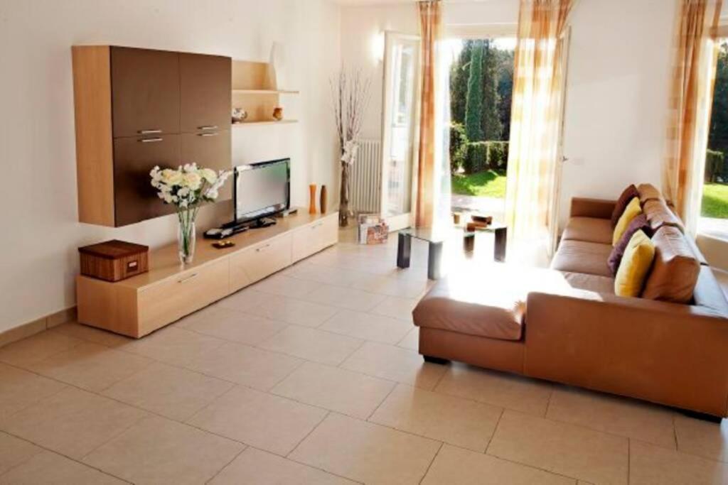 Apartment 3-1 Of 11 In An Exclusive By Italian *
