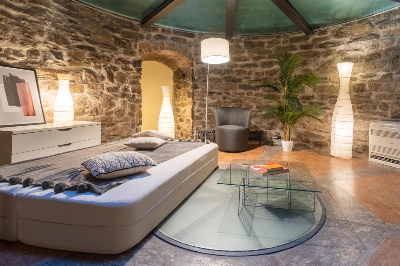 Ice Queen Chamber By Rent Apartment