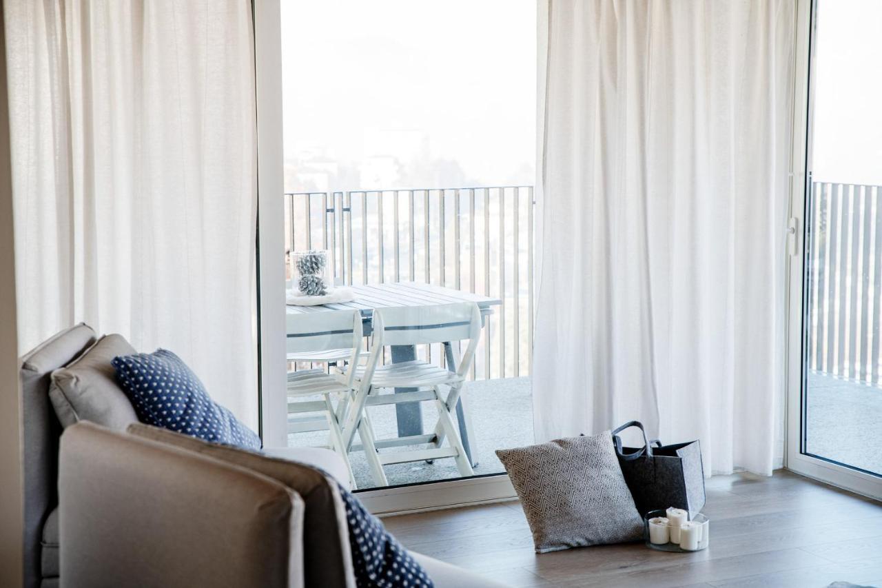 Apartment White Attic - By Myhomeincomo