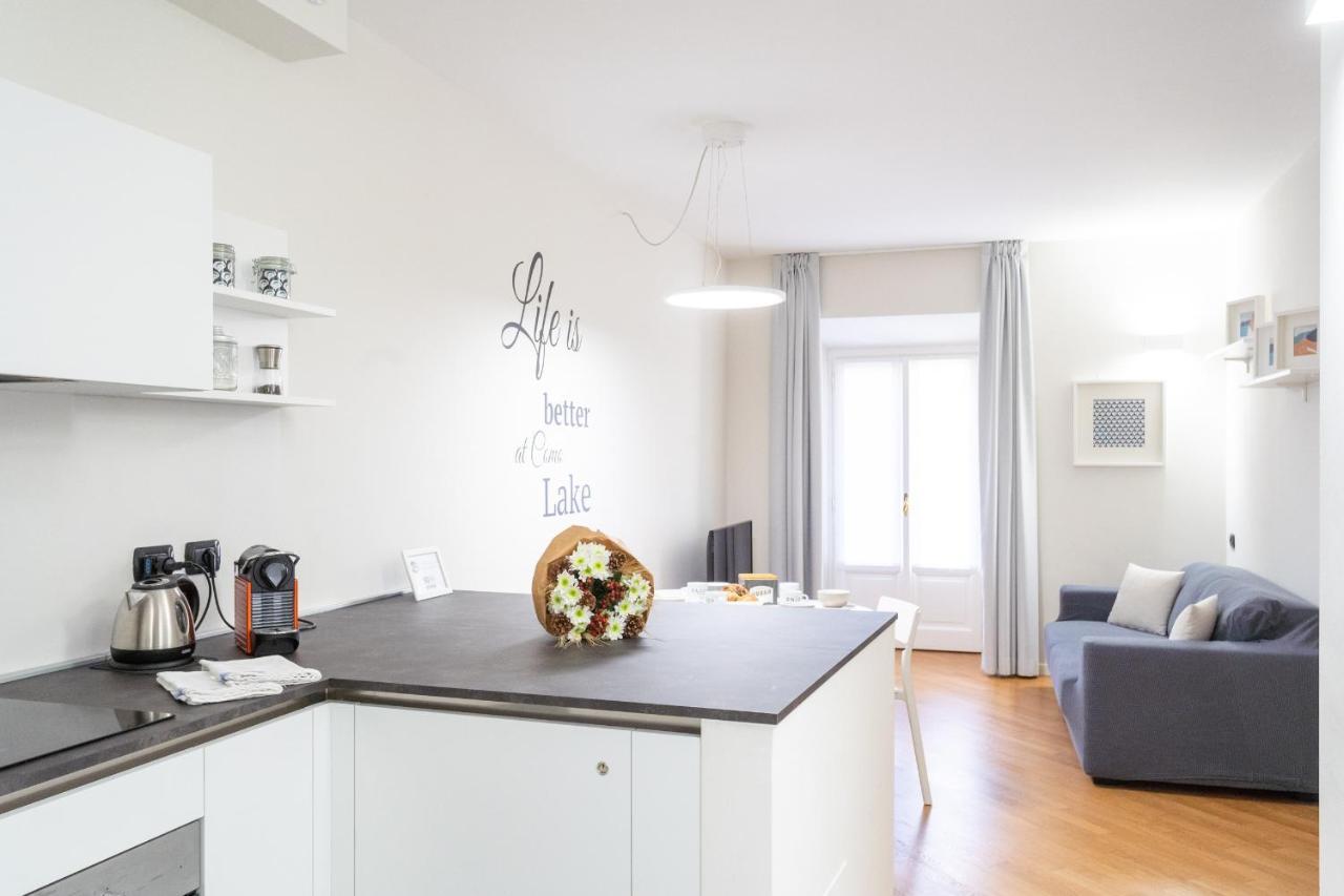 Apartment White Flat In Center By Rent