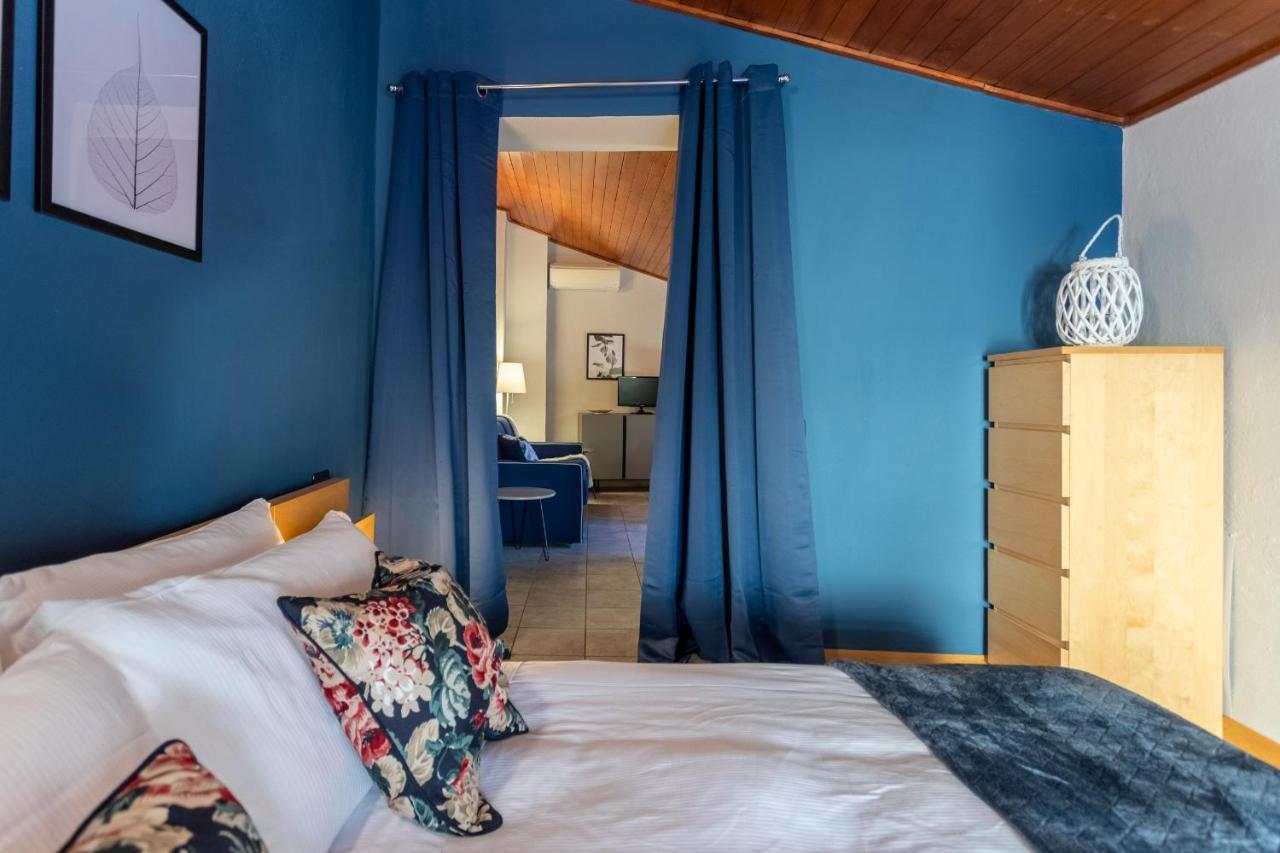 Apartment Blue Attic - Historical Center By Rent Como