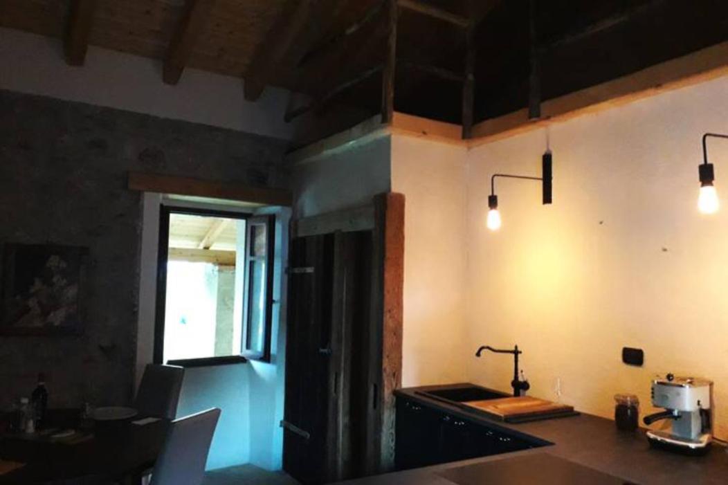 La Ca Del Tuscan Apartment Mandello del Lario