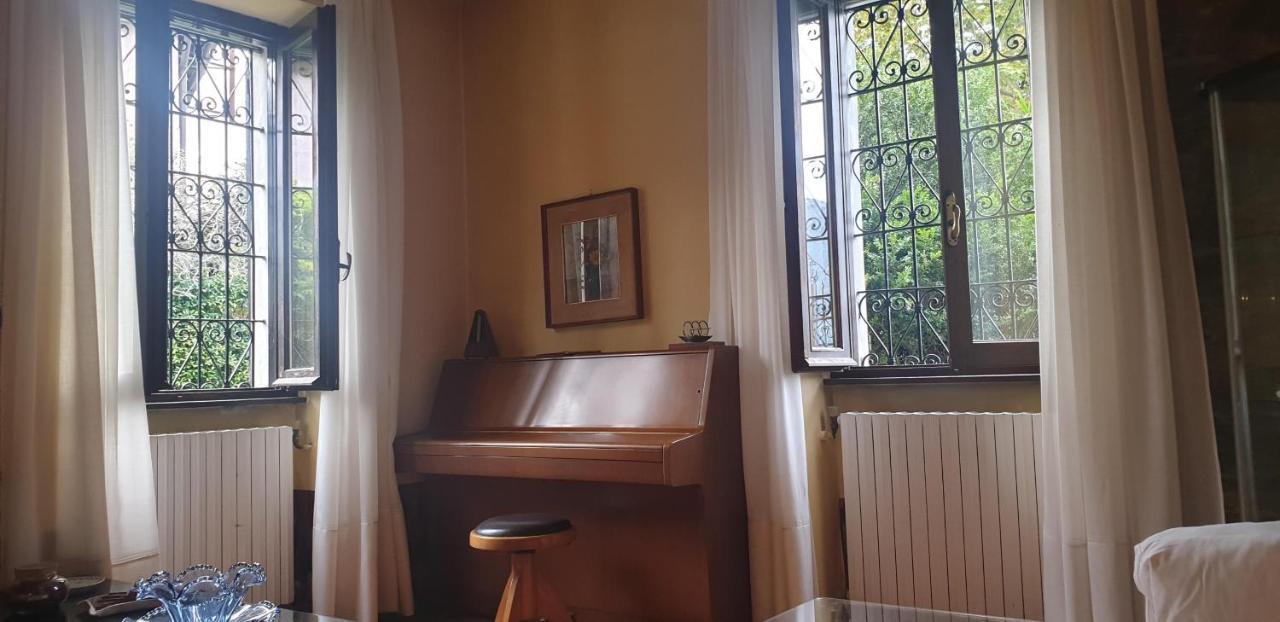 Apartment Ground Floor- Pet Friendly Stay-private Garden-parking-lake View - Bike Friendly House Colico