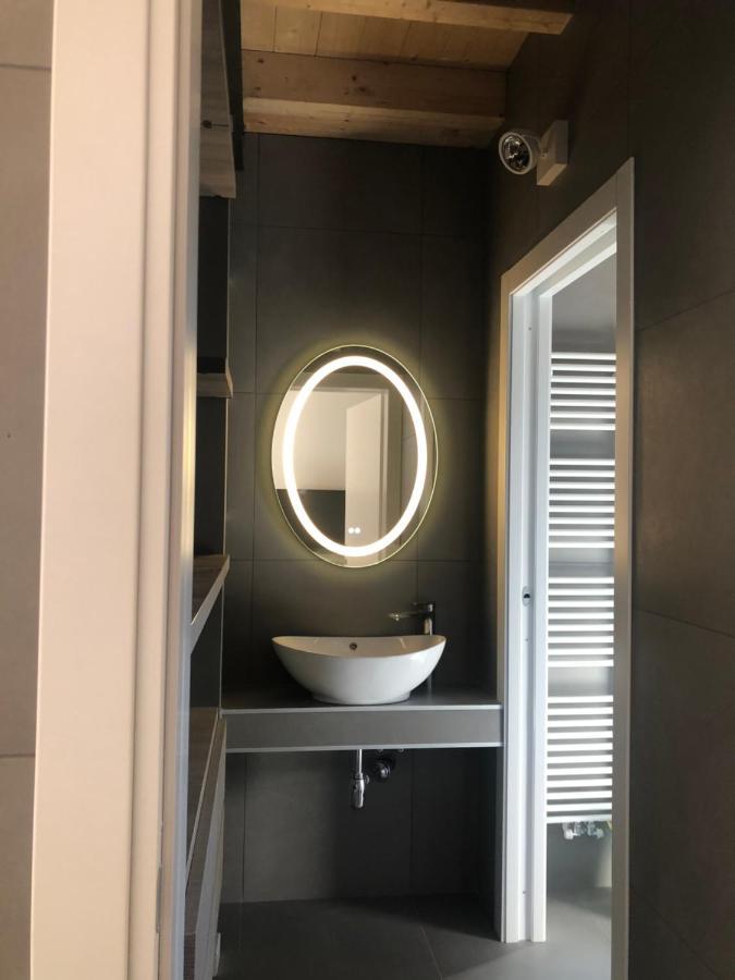 Apartment Comolakehouse