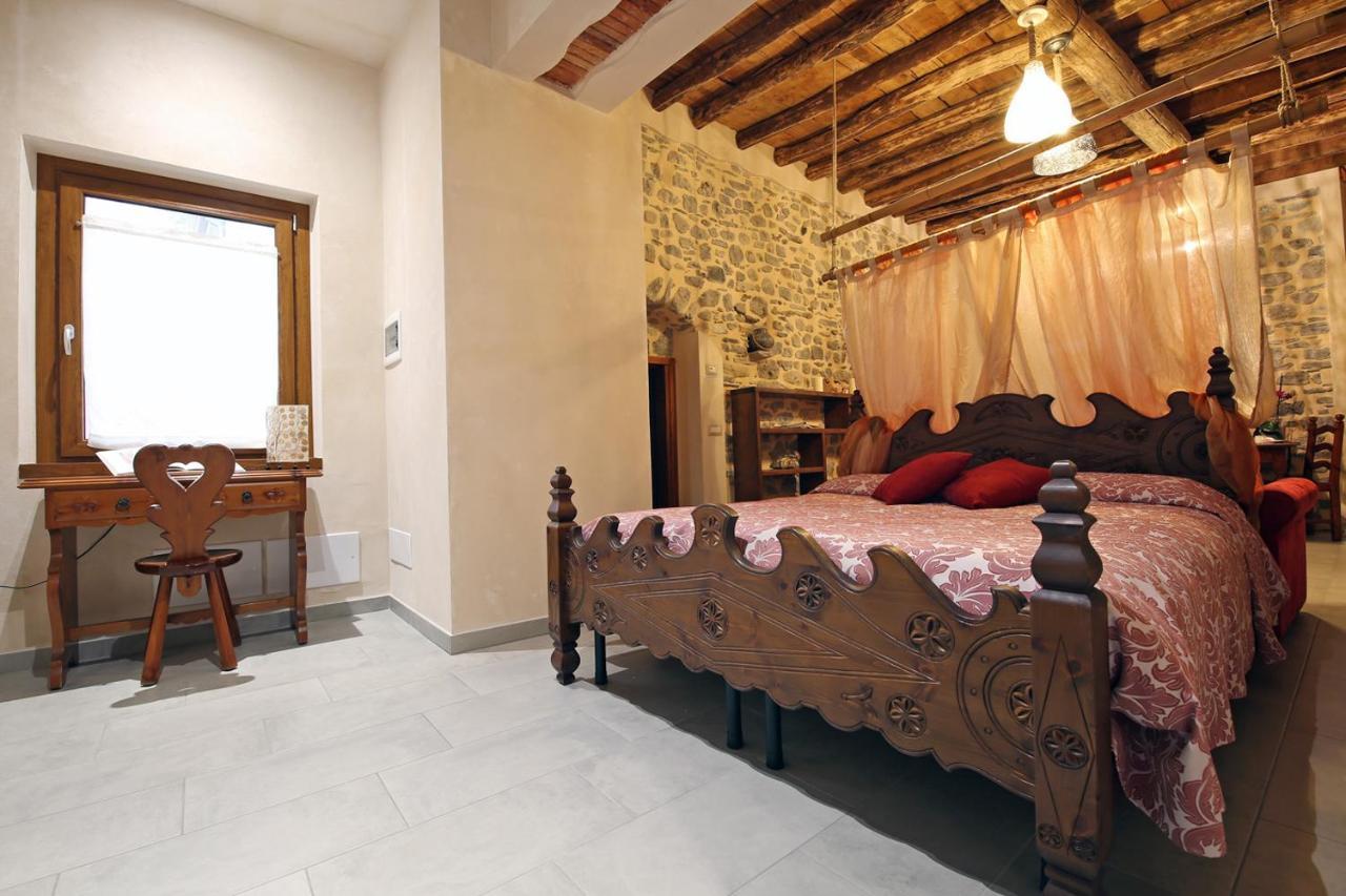 Mella -la Corte - At The With Parking Apartment