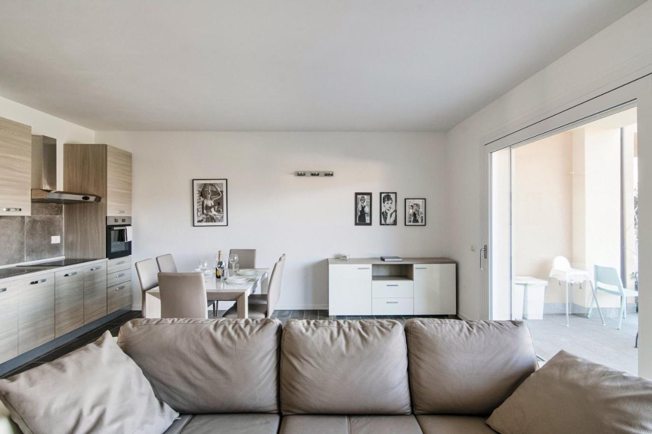 Silvia House - The House Of Travelers Apartment Lenno