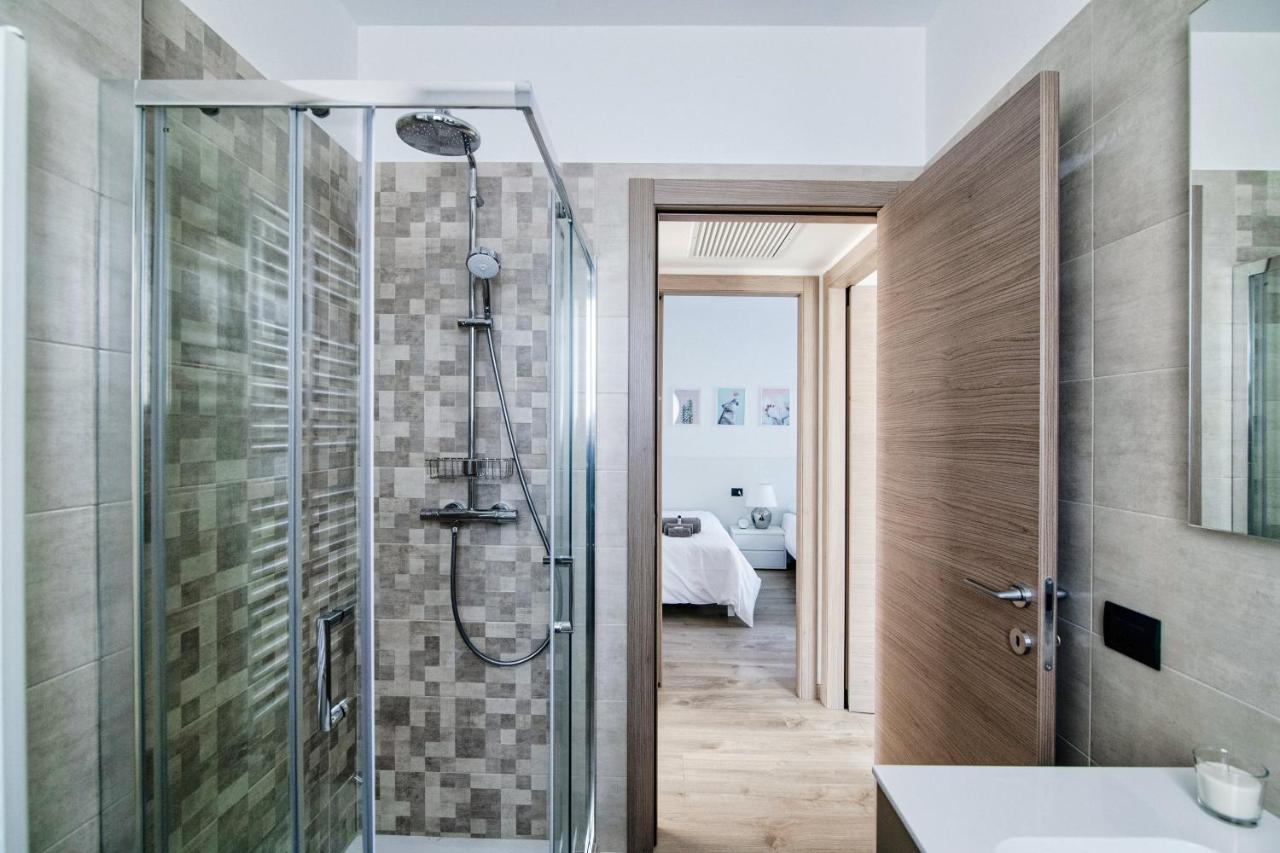 Silvia House - The House Of Travelers Apartment Ossuccio