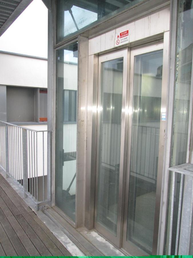 Elegante Vacanza/business In Brianza Apartment *