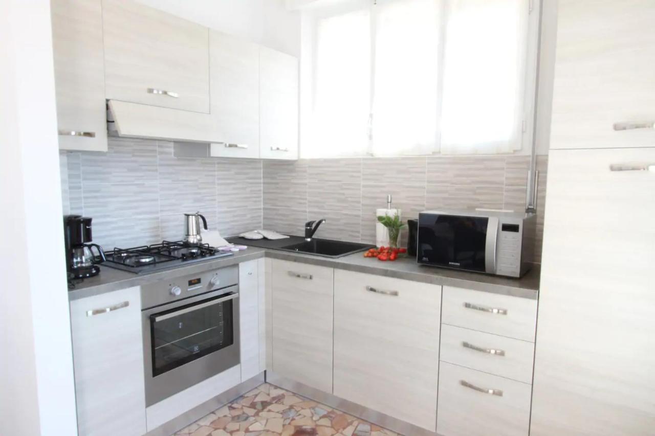 Sole Apartment *