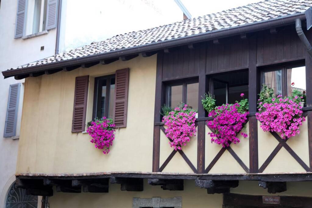 Piazzetta Del Castello Apartment *
