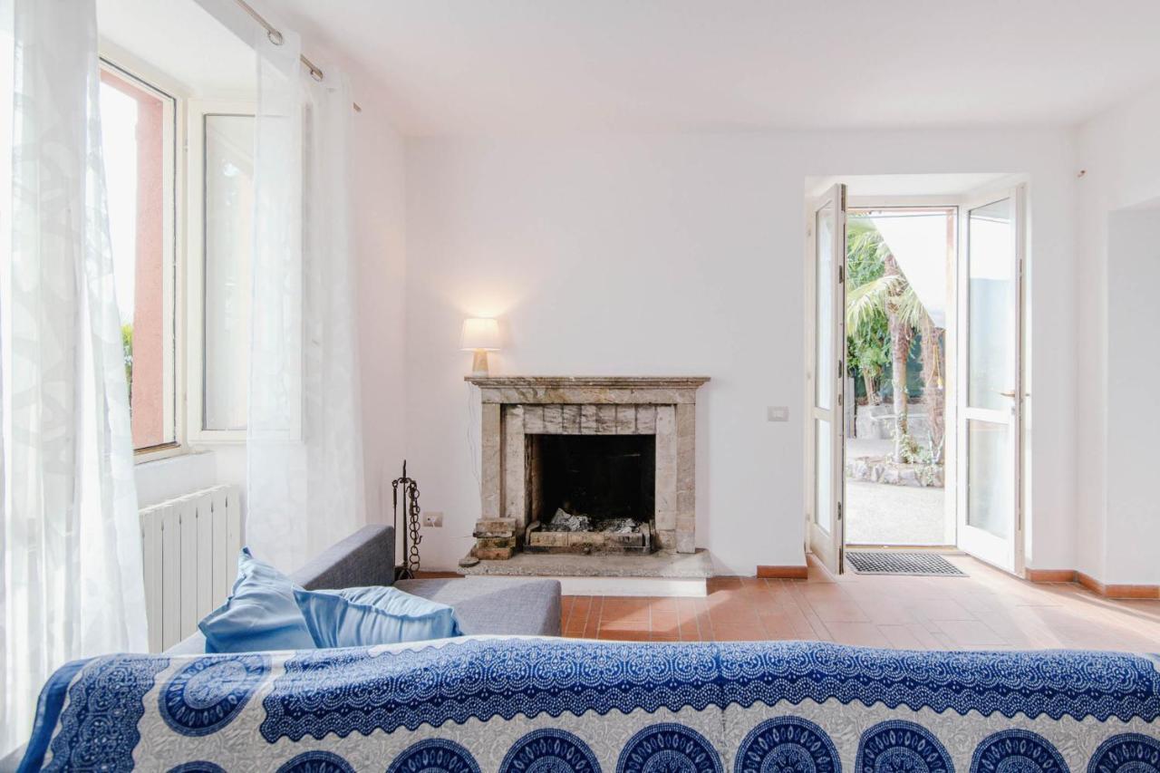 Bertacchi - Inside And Out Holiday home *