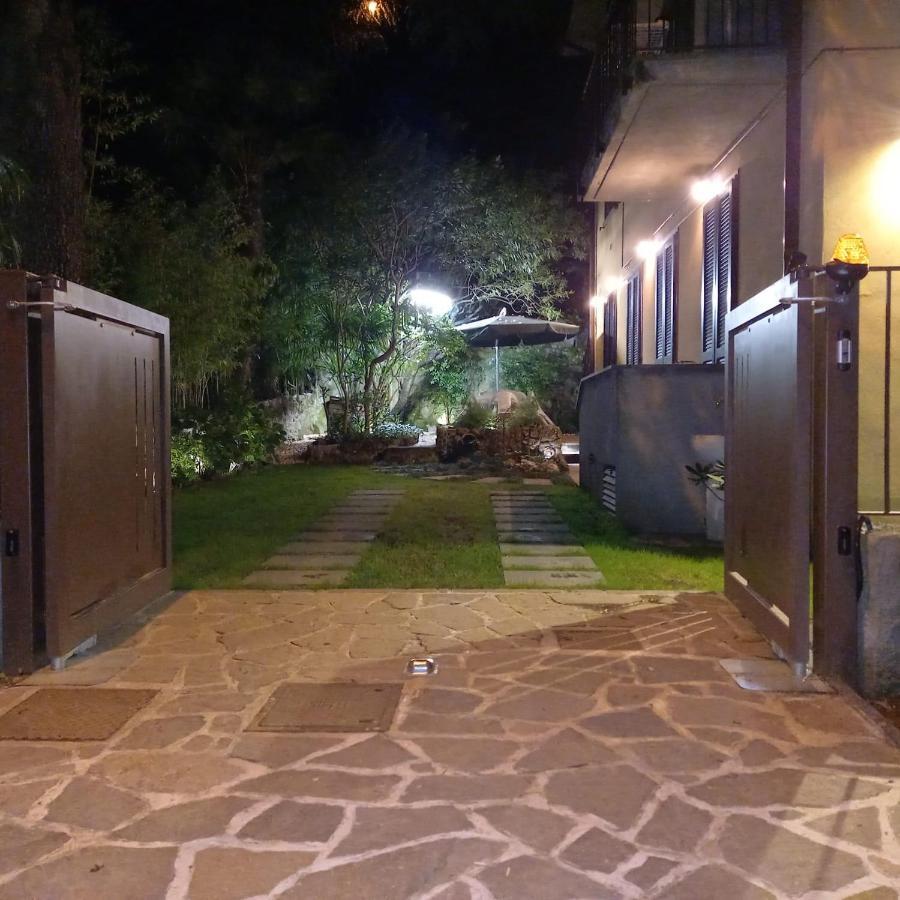 I Tre Oleandri Varenna Ferienhaus *