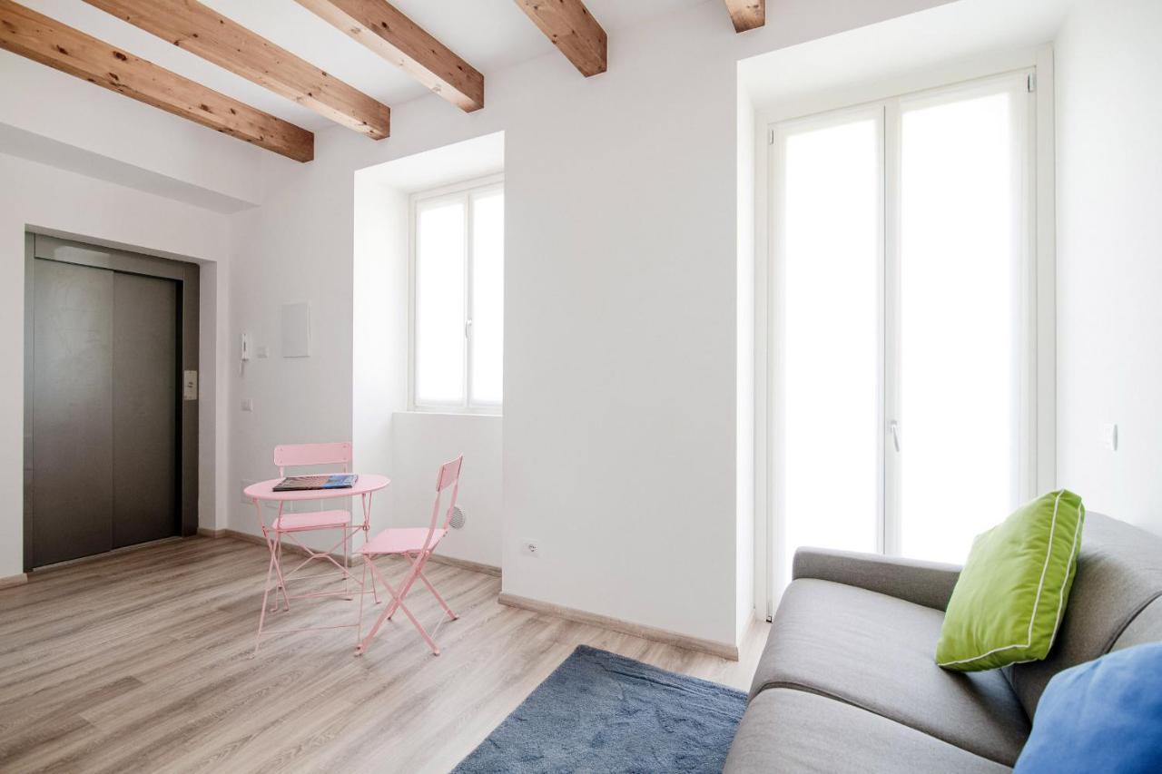 Spazio 77 - The House Of Travelers Como