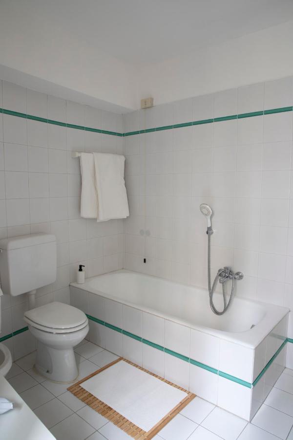 Piazzetta Del Castello Apartment *