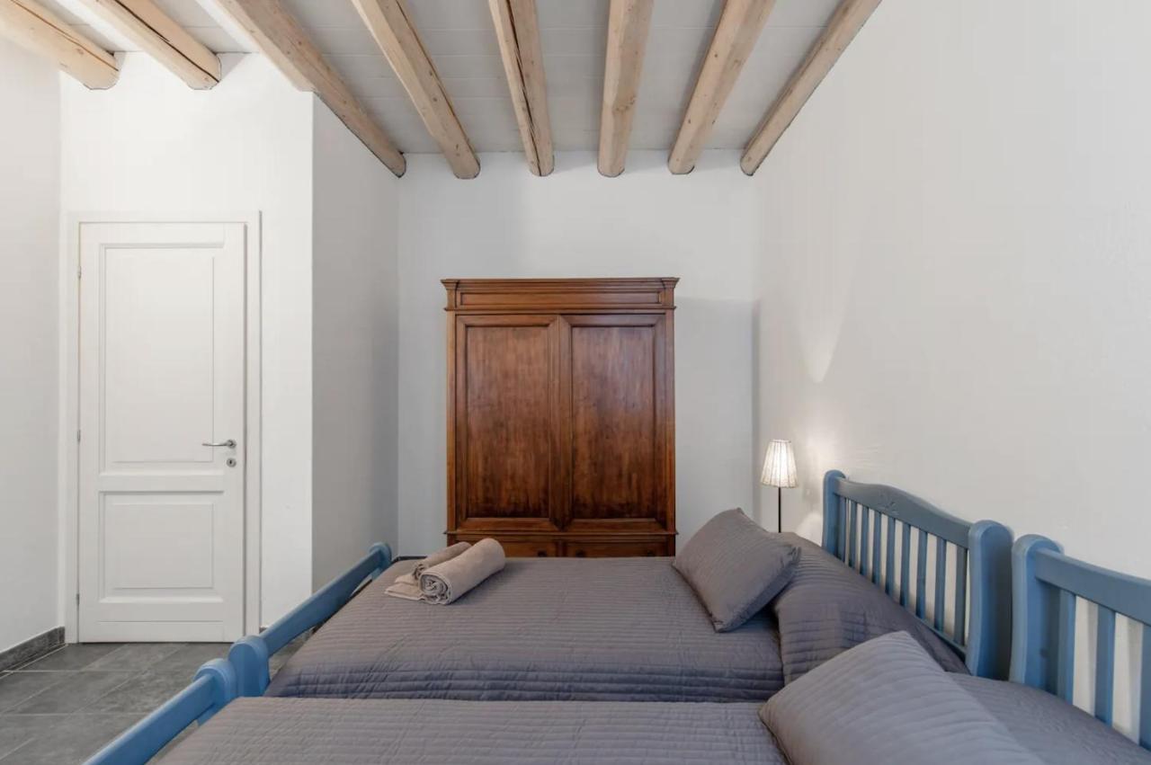 At The Pier Of - The House Of Travelers Appartamento