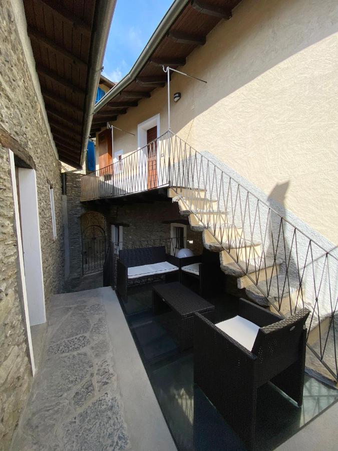 Independent Stone House With View Musso