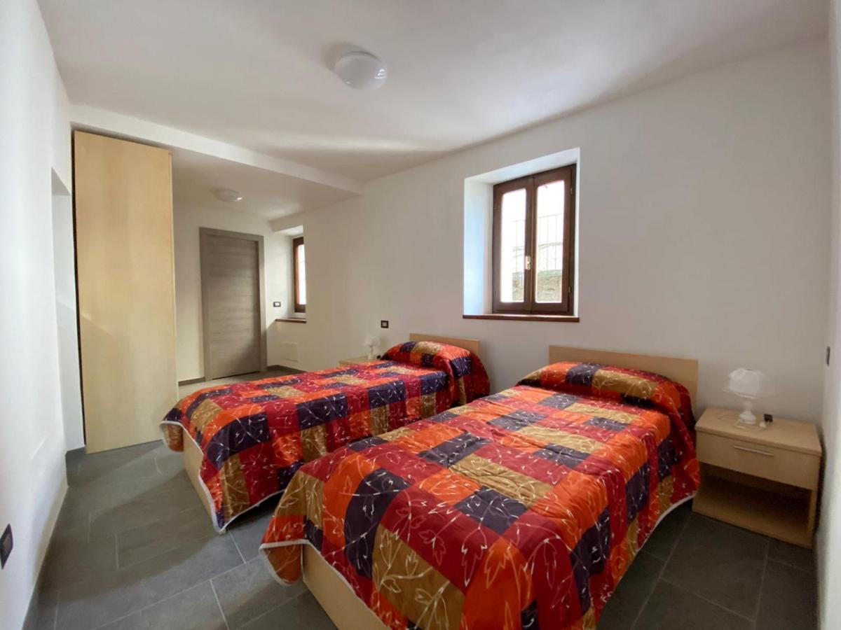 Ferienhaus Independent Stone House With View Musso
