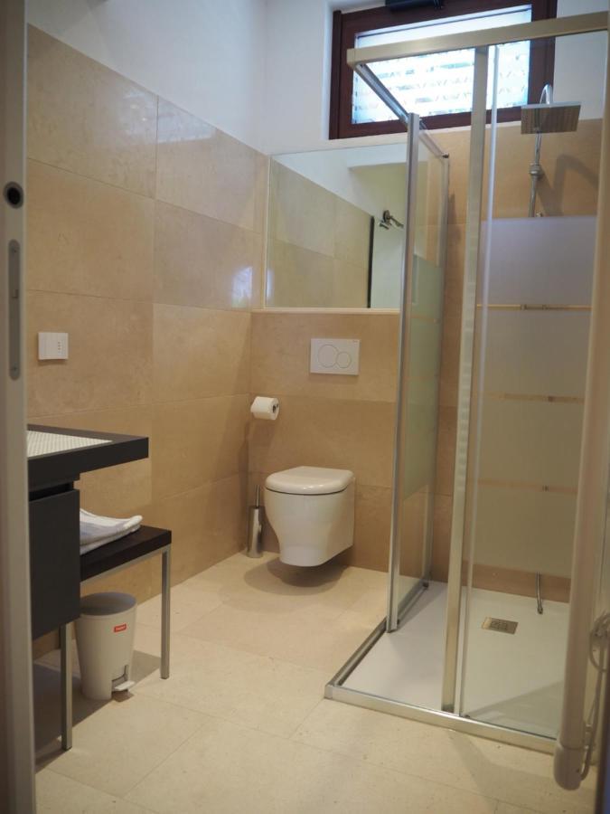 Liza's Suite's - Room's With A View Apartment Sala Comacina