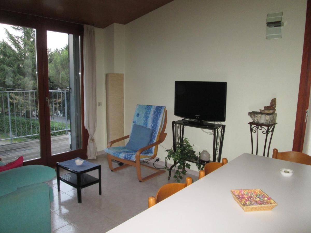 Elegante Vacanza/business In Brianza Apartment *