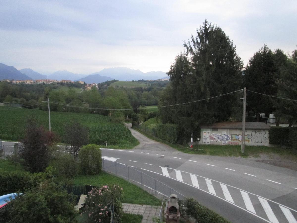 Elegante Vacanza/business In Brianza Apartment *