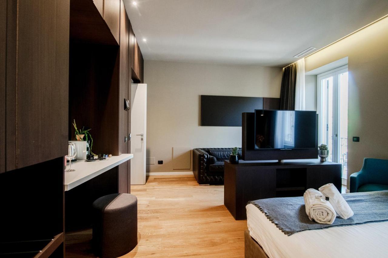 Ama 18 - The House Of Travelers- Como
