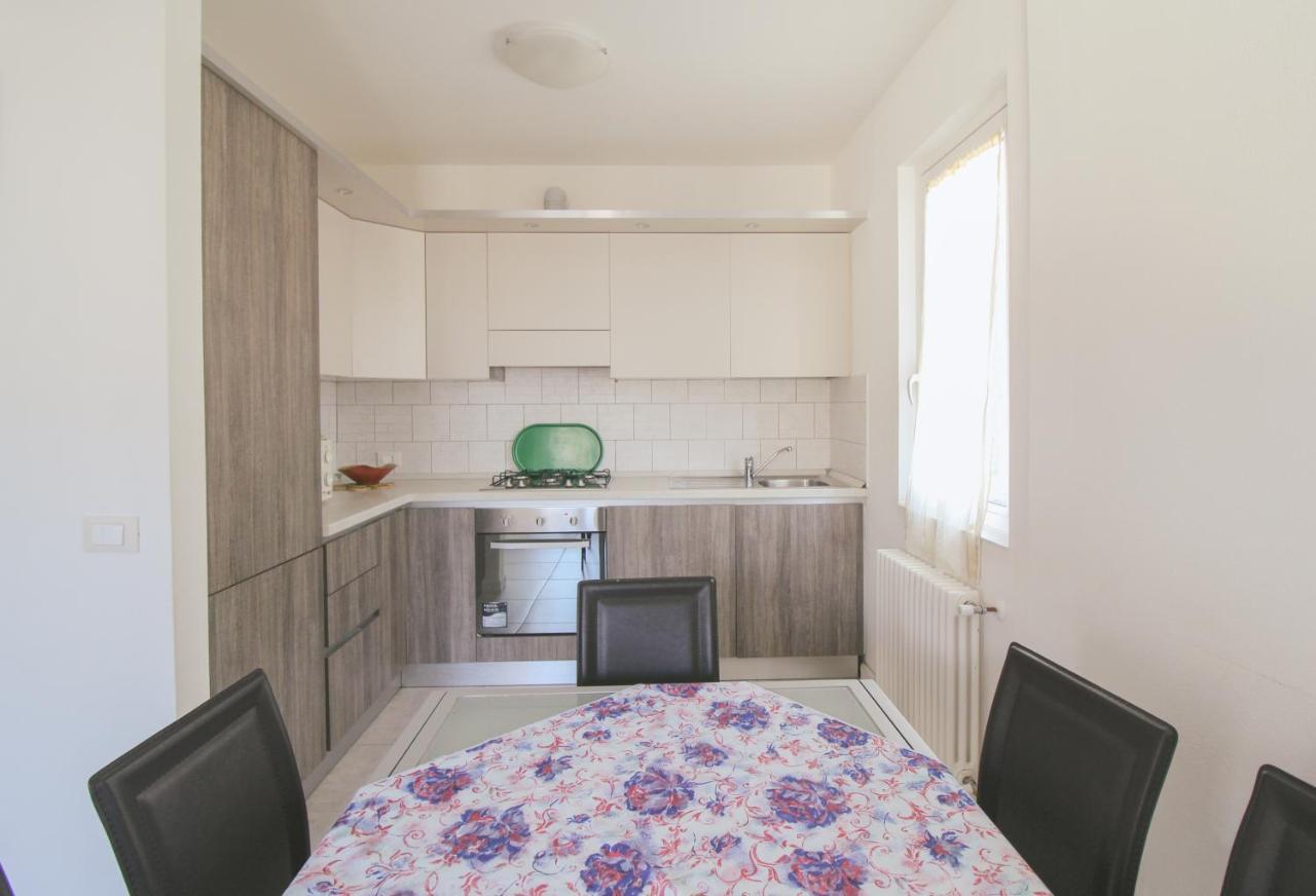 Casetta Pina Apartment *