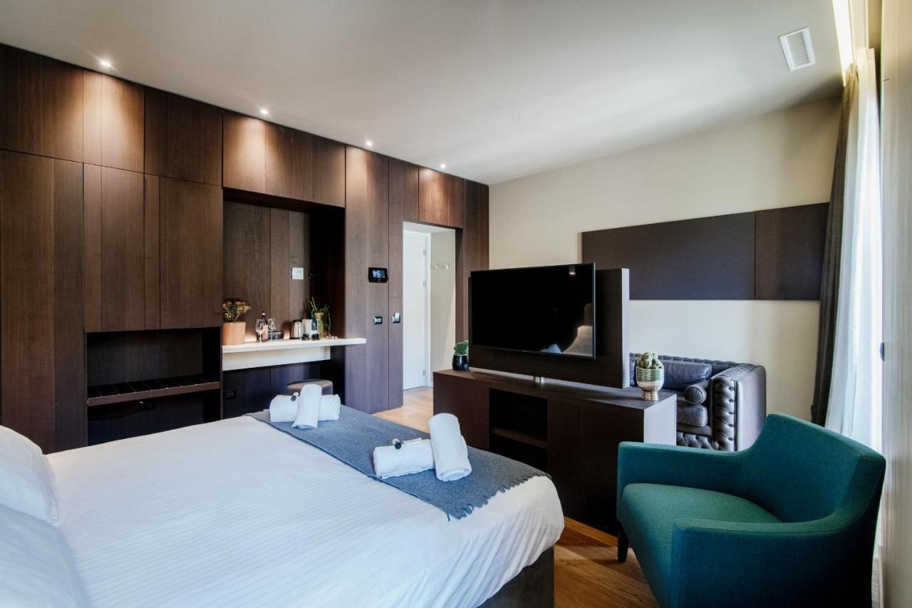Gasthof Ama 18 - The House Of Travelers- Como