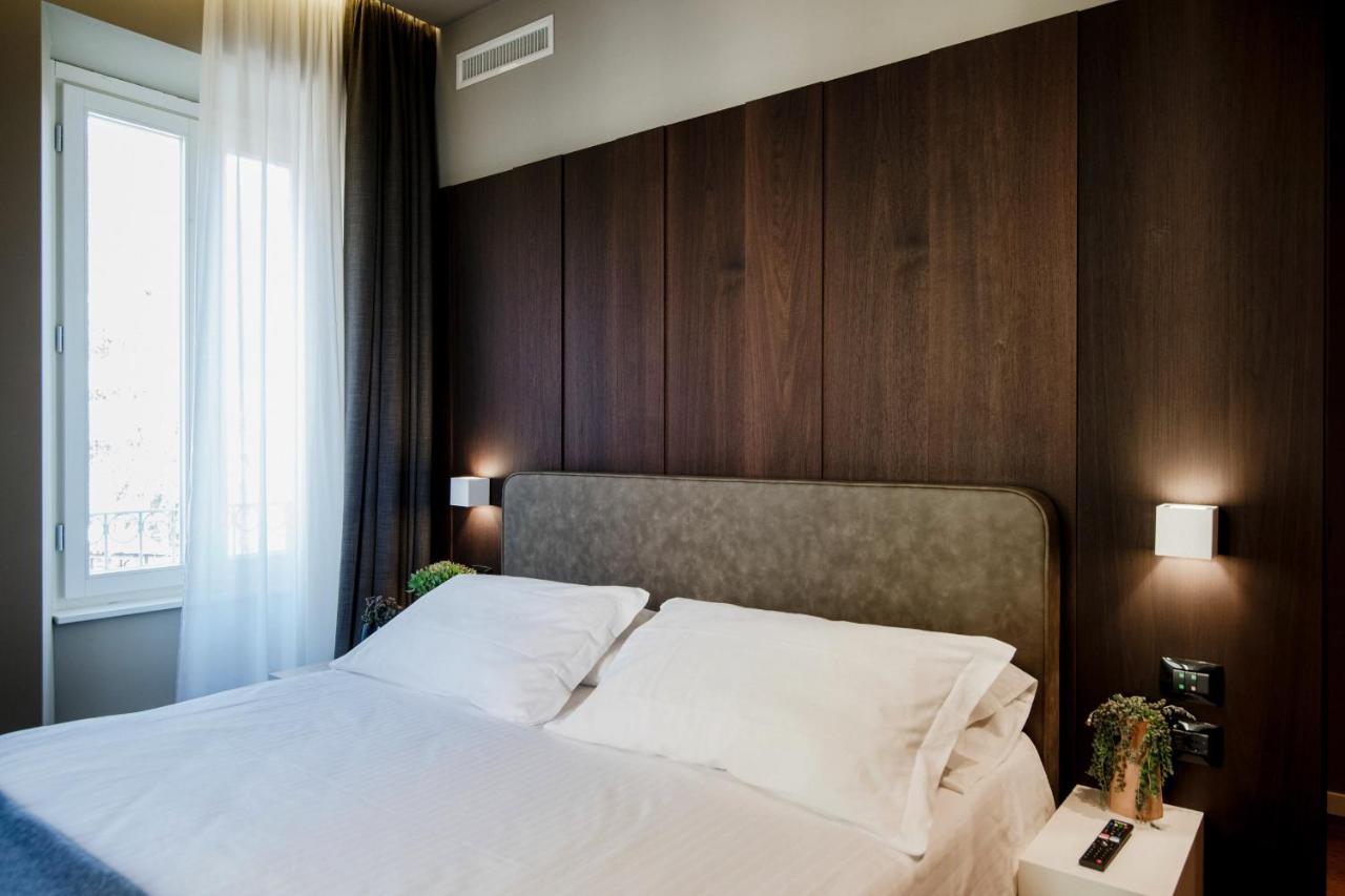Ama 18 - The House Of Travelers- Como