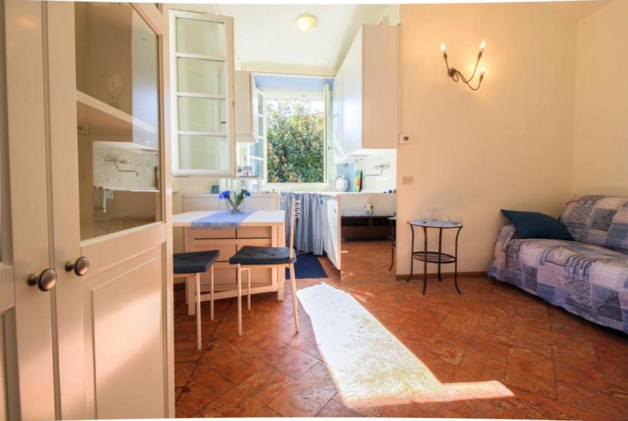 Apartment Old View Como