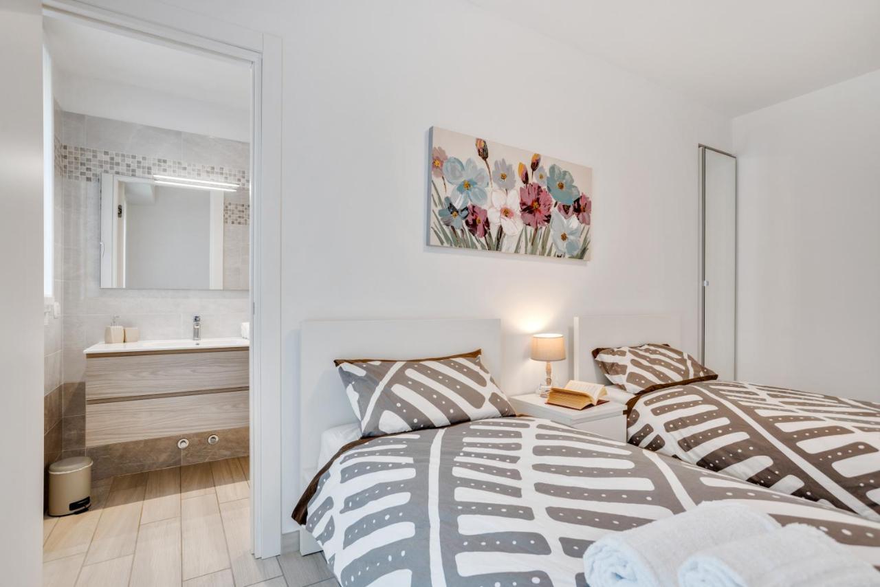 Apartment Dream