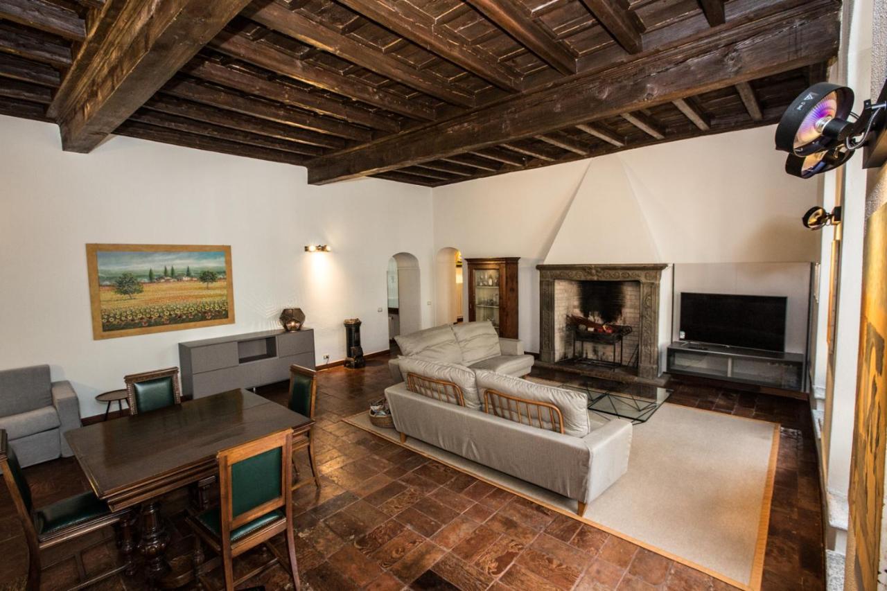Apartment Historical In The Center Of - Larihome A02 Gravedona