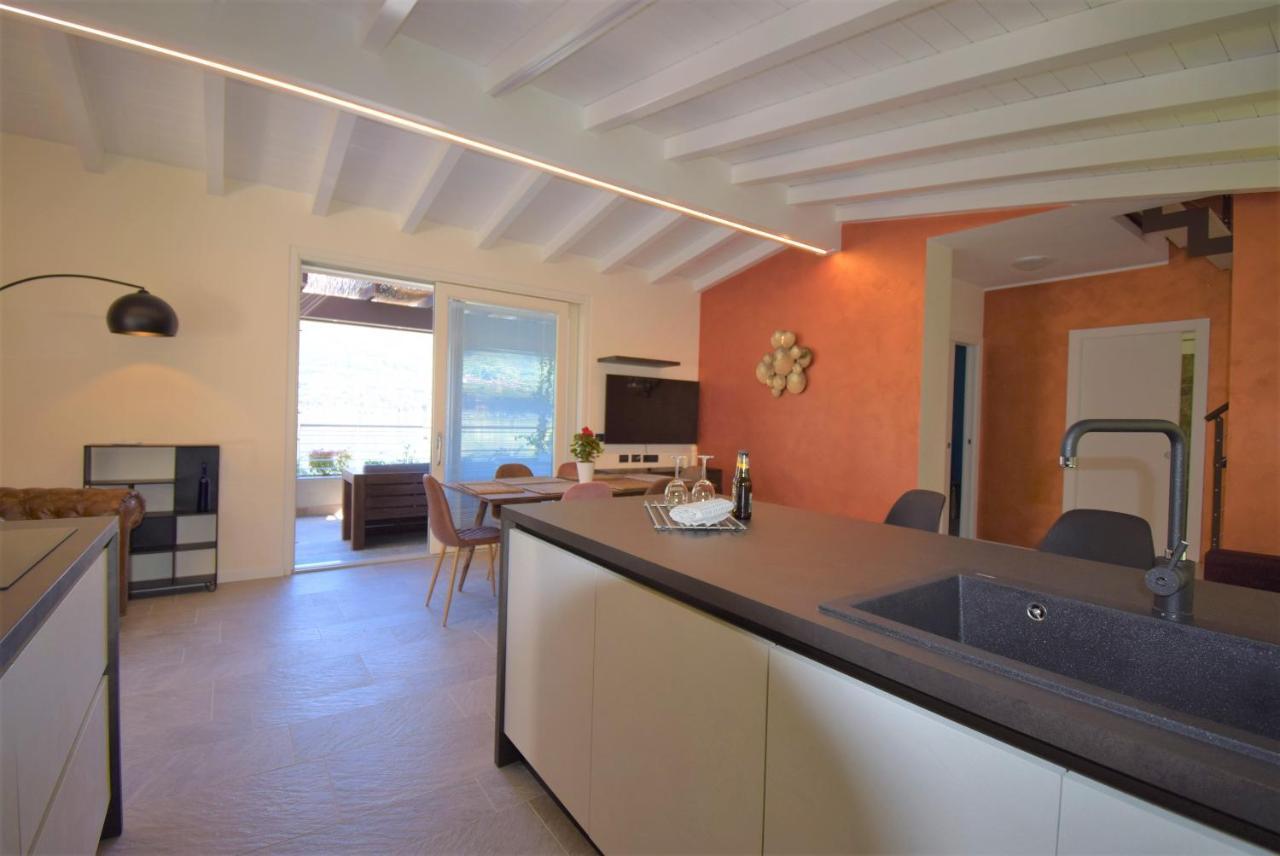 Jolanda Bellagio Wild Flowers Apartment
