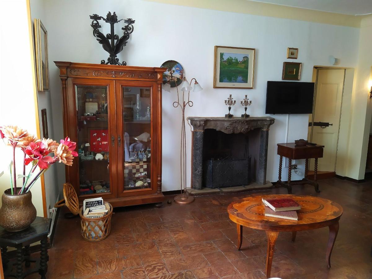 Casa D'epoca Fronte A Di *
