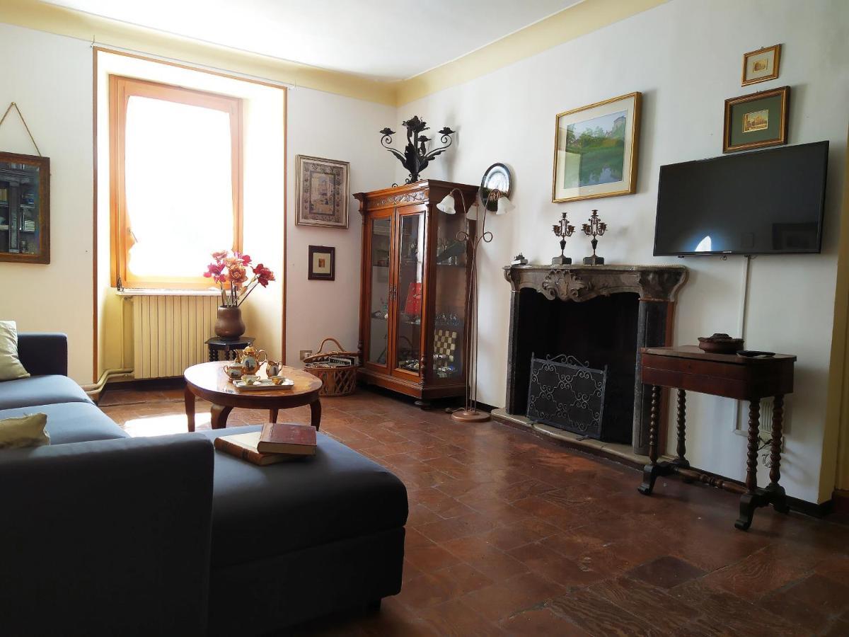 Casa D'epoca Fronte A Di Domaso