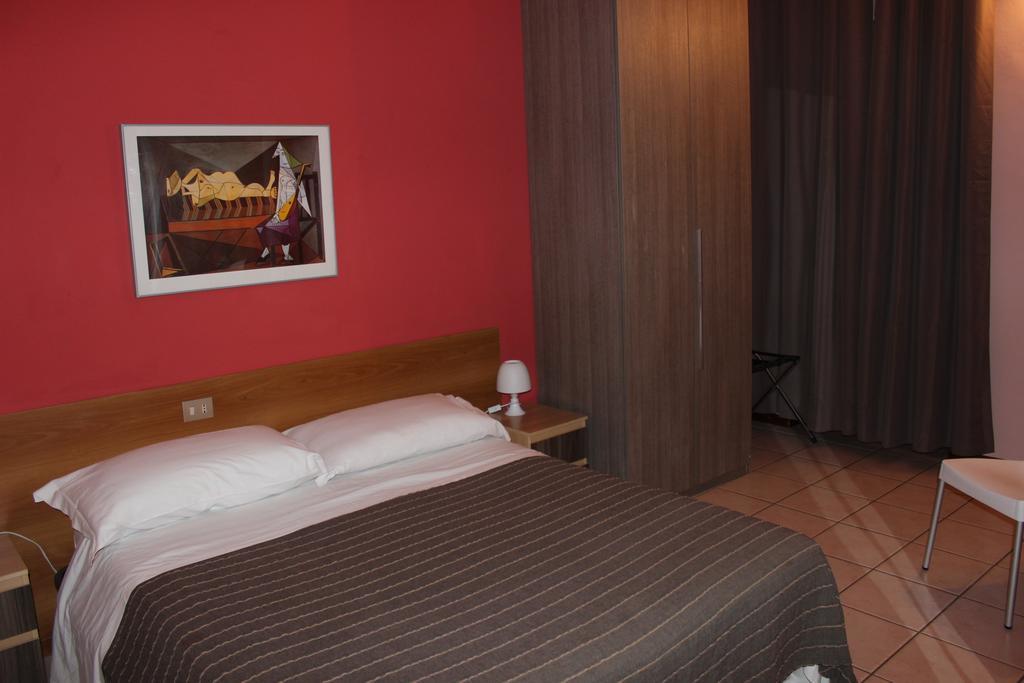 Hotel Pontenuovo Di Macyszyn Fabio 2*