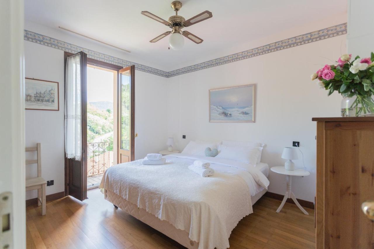 Vacation Family In By Rent Tremezzo
